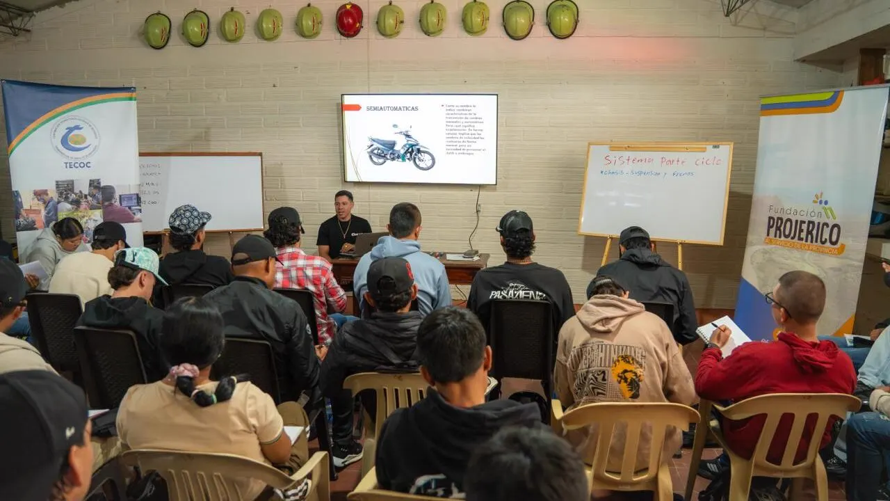 Foto de la nota «Más de 30 personas iniciaron el diplomado en mecánica de motos en Jericó» (archivo 2026).